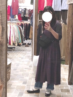 「赤チェック」｜「アイテム（バレエシューズ）」を使った、nさん（レディース・163cm）の秋コーディネート