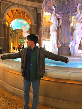 「BEAMS（ビームス）のアイテム（ダウンジャケット/コート）」を使った、わっかんびーさん（メンズ・173cm）の春コーディネート