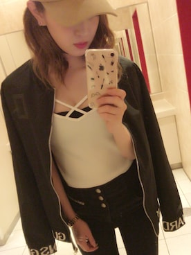 「BACKS（バックス）のアイテム（パンツ）」を使った、みほさん（レディース・160cm）の春コーディネート