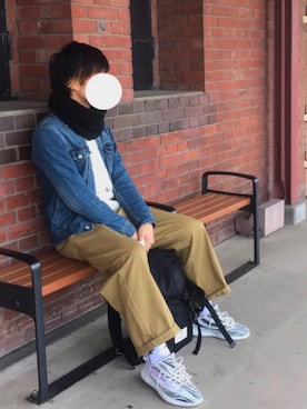 「イージーブースト」｜「アイテム（デニムジャケット）」を使った、オ餅屋さん（メンズ・174cm）の春コーディネート