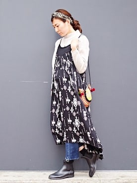 「チャイハネ（チャイハネ）のアイテム（バッグ）」を使った、i iさん（レディース・164cm）の春コーディネート