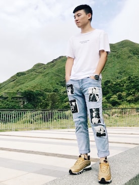 「Guess（ゲス）のアイテム（腕時計）」を使った、粘哲維さん（メンズ・165cm）の夏コーディネート