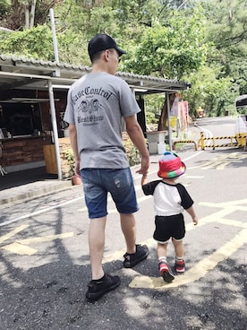 粘哲維さんのコーディネート