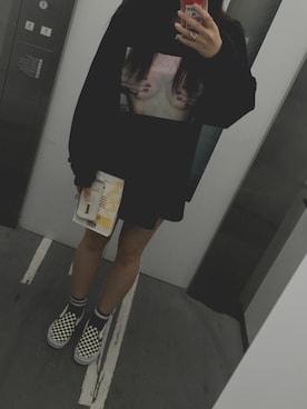 「moussy」｜「アイテム（スリッポン）」を使った、ぺお。さん（レディース・160cm）の秋コーディネート
