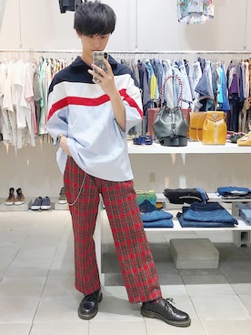 「赤チェック」｜「アイテム（財布/小物）」を使った、おやすみくん💤さん（メンズ・170cm）の夏コーディネート