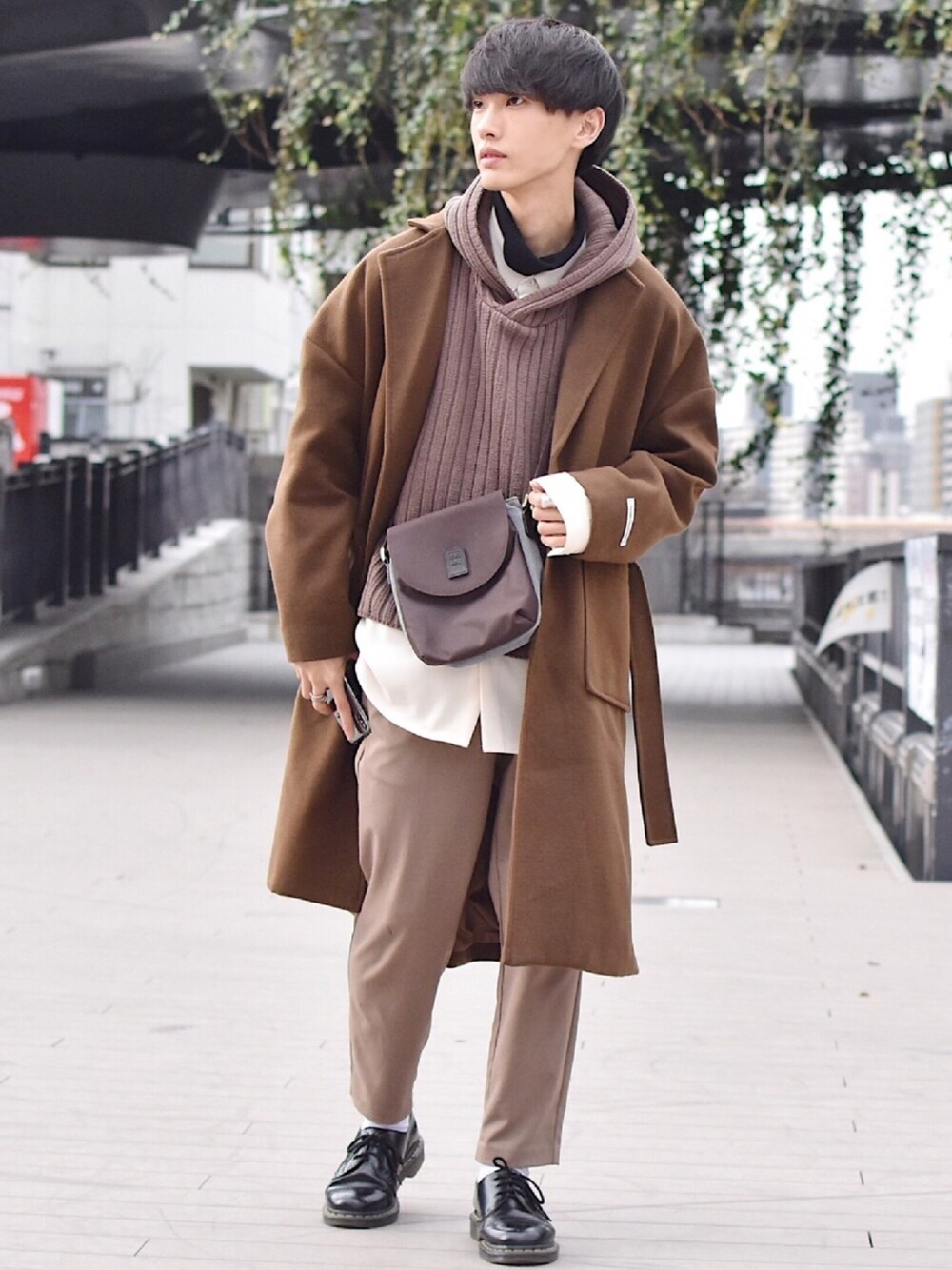 MIU MIU グレーカーキ ワークパンツ　36 MIU MIU グレーカーキ ワークパンツ 36 MIU MIU グレーカーキ