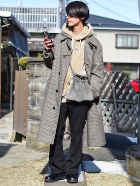 「ADAM ET ROPE'（アダムエロペ）のアイテム（トレンチコート）」を使った、おやすみくん💤さん（メンズ・170cm）の冬コーディネート