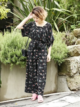 「AIM（エイム）のアイテム」を使った、ROSE BUD STAFFさん（レディース・153cm）の春コーディネート