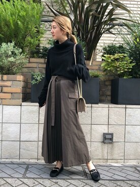 「mici（ミチ）のアイテム（トップス）」を使った、ROSE BUD STAFFさん（レディース・154cm）の秋コーディネート