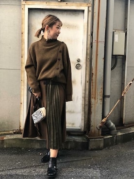 「ROSE BUD（ローズバッド）のアイテム（アクセサリー）」を使った、ROSE BUD STAFFさん（レディース・157cm）の秋コーディネート