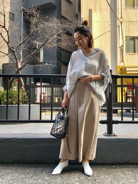 「OKIRAKU（オキラク）のアイテム」を使った、ROSE BUD STAFFさん（レディース・165cm）の春コーディネート