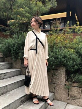 「mici（ミチ）のアイテム（トップス）」を使った、ROSE BUD STAFFさん（レディース・153cm）の春コーディネート