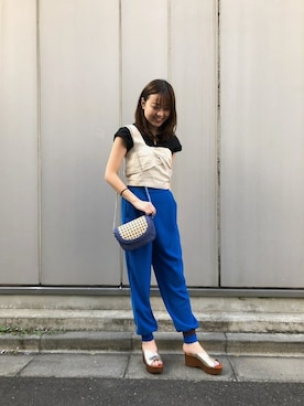 「ROSE BUD（ローズバッド）の(TENDENZA)Vカットプラットフォームサンダル（サンダル）」を使った、ROSE BUD STAFFさん（レディース・163cm）の春コーディネート