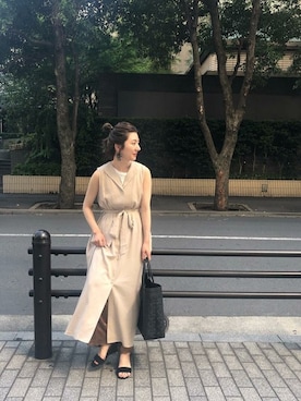 「ROSE BUD（ローズバッド）のアシメトリー肩ねじりカットソー（スウェット）」を使った、ROSE BUD STAFFさん（レディース・154cm）の春コーディネート