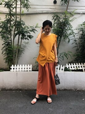 「ROSE BUD（ローズバッド）のアイテム（ショルダーバッグ）」を使った、ROSE BUD STAFFさん（レディース・168cm）の夏コーディネート