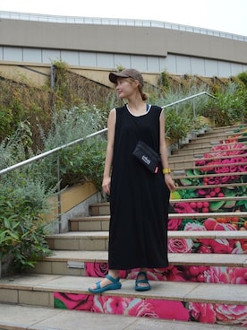 「ROSE BUD（ローズバッド）のアイテム（キャップ）」を使った、ROSE BUD STAFFさん（レディース・155cm）の夏コーディネート