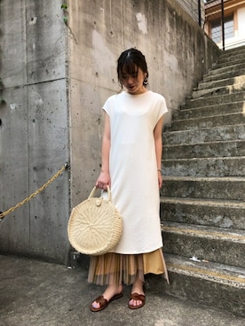 「アイテム（かごバッグ）」を使った、ROSE BUD STAFFさん（レディース・163cm）の夏コーディネート