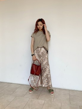 「アイテム（サンダル、グリーン系）」を使った、ROSE BUD STAFFさん（レディース・162cm）の夏コーディネート