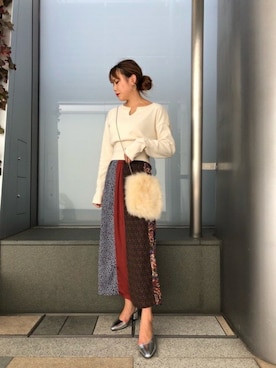 「ガーリーコーデ」｜「アイテム（アクセサリー）」を使った、ROSE BUD STAFFさん（レディース・165cm）の秋コーディネート