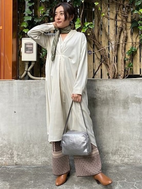 「ROSE BUD（ローズバッド）のアイテム（ショルダーバッグ）」を使った、ROSE BUD STAFFさん（レディース・165cm）の冬コーディネート