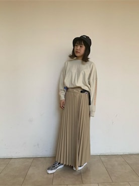 「ALL BLACK（オールブラック）のアイテム」を使った、ROSE BUD STAFFさん（レディース・156cm）の春コーディネート