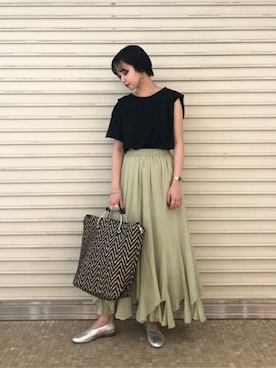 「CREOLME（クレオルム）のアイテム」を使った、ROSE BUD STAFFさん（レディース・160cm）の春コーディネート