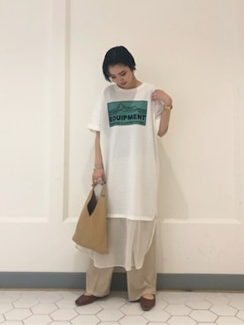 「OKIRAKU（オキラク）のアイテム」を使った、ROSE BUD STAFFさん（レディース・160cm）の春コーディネート