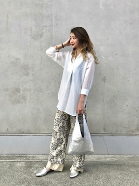 「LAURA DI MAGGIO（ローラディマッジオ）のアイテム」を使った、ROSE BUD STAFFさん（レディース・154cm）の春コーディネート