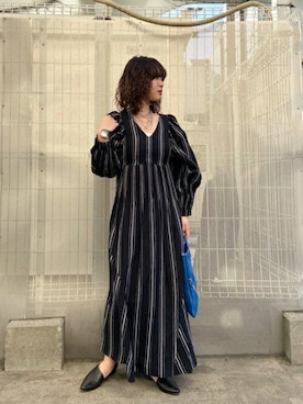 「ALL BLACK（オールブラック）のアイテム」を使った、ROSE BUD STAFFさん（レディース・167cm）の春コーディネート