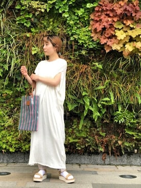 「ファッションの力を信じよう」｜「アイテム（その他トップス）」を使った、ROSE BUD STAFFさん（レディース・161cm）の夏コーディネート