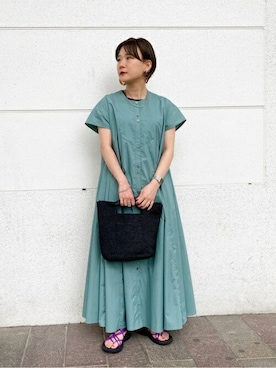 「ファッションの力を信じよう」｜「アイテム（ショルダーバッグ）」を使った、ROSE BUD STAFFさん（レディース・155cm）の夏コーディネート