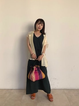 「ファッションの力を信じよう」｜「アイテム（ショルダーバッグ）」を使った、ROSE BUD STAFFさん（レディース・156cm）の夏コーディネート