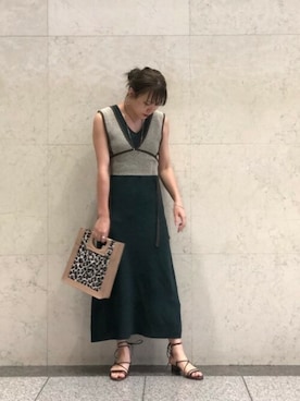 「ファッションの力を信じよう」｜「アイテム（ショルダーバッグ）」を使った、ROSE BUD STAFFさん（レディース・165cm）の夏コーディネート