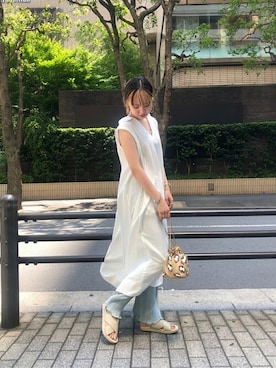 「ファッションの力を信じよう」｜「アイテム（ショルダーバッグ）」を使った、ROSE BUD STAFFさん（レディース・160cm）の夏コーディネート