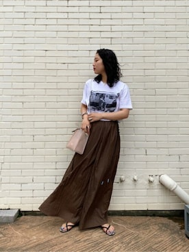 「ファッションの力を信じよう」｜「アイテム（ショルダーバッグ）」を使った、ROSE BUD STAFFさん（レディース・167cm）の夏コーディネート