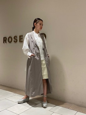 「piu comoda（ピュコモダ）のアイテム」を使った、ROSE BUD STAFFさん（レディース・162cm）の秋コーディネート