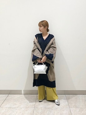 「アイテム（パンツ、イエロー系）」を使った、ROSE BUD STAFFさん（レディース・155cm）の秋コーディネート