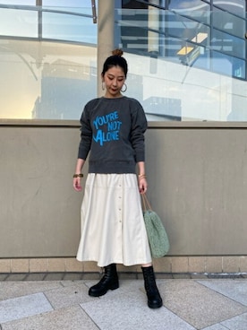 「MIXTA（ミクスタ）のアイテム」を使った、ROSE BUD STAFFさん（レディース・161cm）の秋コーディネート