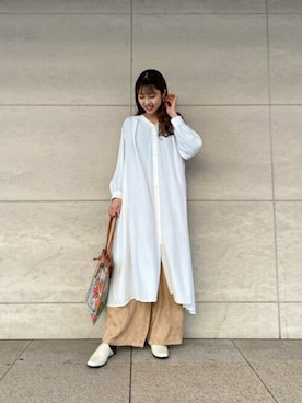 「piu comoda（ピュコモダ）のアイテム」を使った、ROSE BUD STAFFさん（レディース・169cm）の春コーディネート