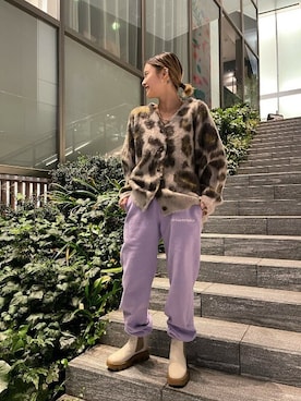 「アイテム（スウェットパンツ、パープル系）」を使った、ROSE BUD STAFFさん（レディース・162cm）の秋コーディネート