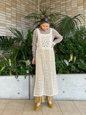 「アイテム（パンツ、イエロー系）」を使った、ROSE BUD STAFFさん（レディース・161cm）の冬コーディネート