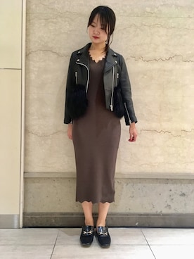 「スカラップ」｜「アイテム（ライダースジャケット）」を使った、hiroe kaminogouyaさん（レディース・157cm）の夏コーディネート