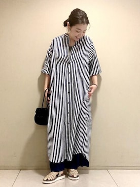 「アイテム（タンクトップ、グレー系）」を使った、akoさん（レディース・156cm）の夏コーディネート