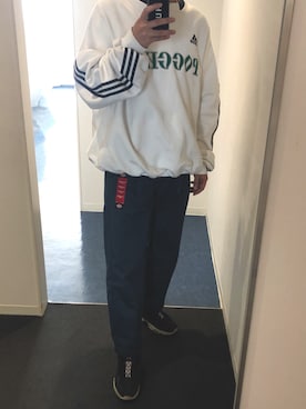 「Gosha Rubchinskiy（ゴーシャラブチンスキー）のアイテム（スウェット）」を使った、Yuichiさん（メンズ・171cm）の秋コーディネート