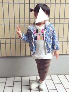 「petit main（プティマイン）のアイテム（マウンテンパーカー）」を使った、Mai ✩ 3y＆0y 姉妹mamaさん（キッズ・100cm）の冬コーディネート