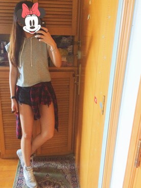 Xin Xin Lauさんのコーディネート