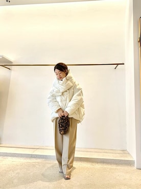 「Whim Gazette（ウィムガゼット）のアイテム（ダウンジャケット/コート）」を使った、wg_sato(Whim Gazette AOYAMA)さん（レディース・156cm）の夏コーディネート