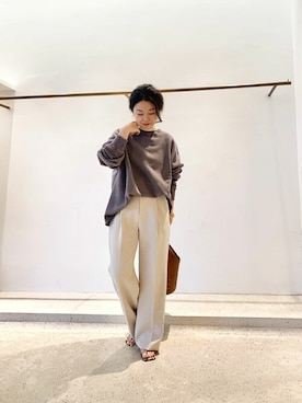 「pelleterno（ペレテルノ）のアイテム（サンダル）」を使った、wg_sato(Whim Gazette AOYAMA)さん（レディース・156cm）の秋コーディネート