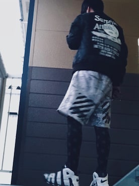 「off white」｜「アイテム（MA-1）」を使った、かずさん（メンズ・180cm）の冬コーディネート