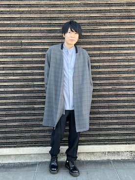 「tk.TAKEO KIKUCHI（ティーケータケオキクチ）のアイテム（ノーカラーコート）」を使った、足立大希さん（メンズ・164cm）の春コーディネート